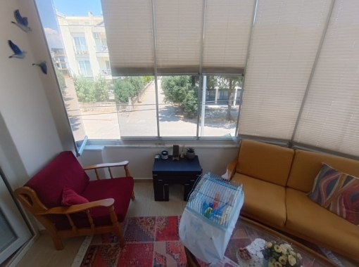 CUMHURİYET MAHALLESİ’NDE SATILIK GENİŞ 2+1 DAİRE